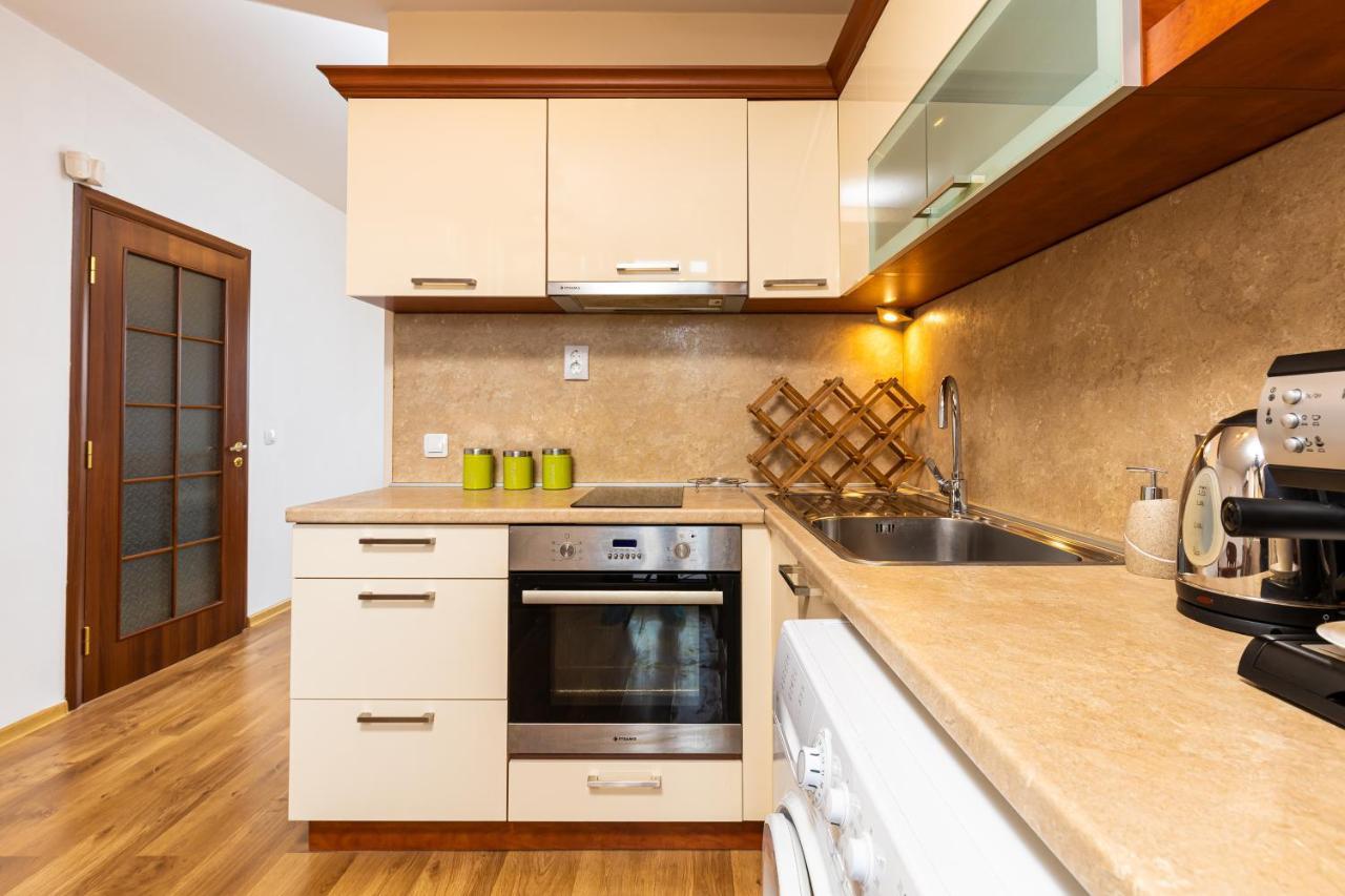 The Walnut 2Bd Apartment Plowdiw Exterior foto